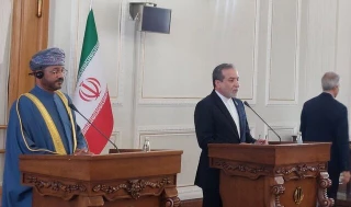 عراقچی در نشست خبری با وزیر خارجه عمان: 

حملات در غزه باید پایان یابد و هرچه سریعتر آتش‌بس فوری برقرار شود/ خواهان آرامش در سوریه هستیم