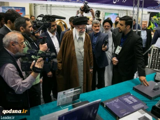 رهبر انقلاب در بازدید از نمایشگاه توانمندی‌ها و دستاوردهای بخش خصوصی:

تنها راه پیشبُرد کشور استفاده از توانمندی‌های بخش خصوصی است