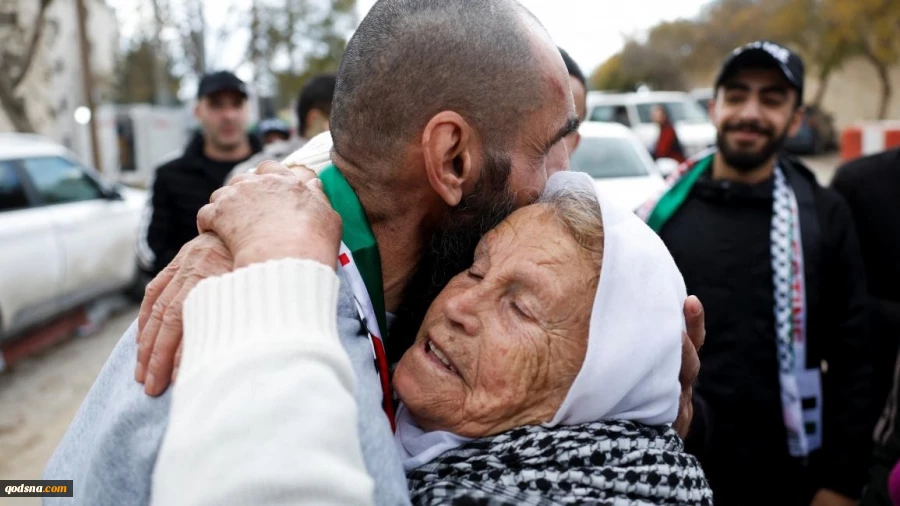الاحتلال يبعد عددًا من محرري صفقة (طوفان الأحرار) عن المسجد الأقصى 2