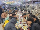 افطار دسته جمعی فلسطینیان روی ویرانه‌های خانه‌ها در رفح در جنوب نوار غزه  7
