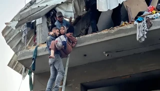 الاحتلال الإسرائيلي قتل 12316 فلسطينية

أرقام صادمة لواقع المرأة الفلسطينية في قطاع غزة تحت وطأة حرب الإبادة