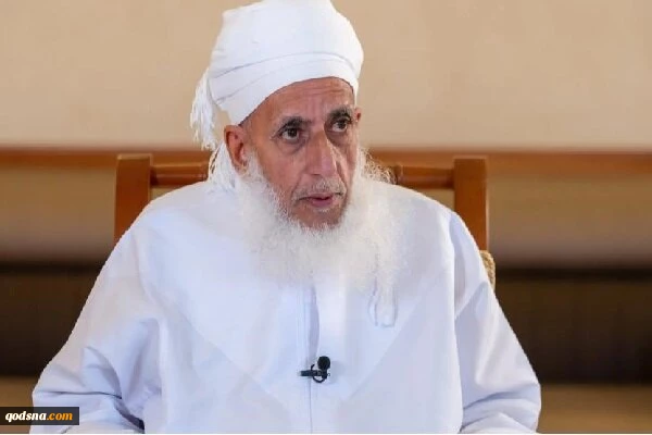 مفتي عمان يدين بشدة العدوان على اليمن 2