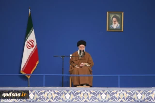 رهبر انقلاب در در دیدار نوروزی با هزاران نفر از قشرهای مختلف مردم: مراکز مقاومت در منطقه برای ایستادگی در برابر صهیونیست‌ها انگیزه درونی دارند و ایران نیز احتیاجی به نایب ندارد/ جمهوری اسلامی از مبارزین فلسطینی و لبنانی حمایت می‌کند/  اگر کسی با خباثت ، درگیری را شروع کند بداند سیلی‌های سختی خواهد خورد