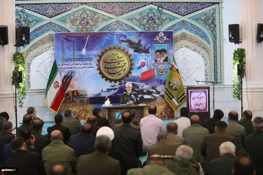 سرلشکر باقری: جنگ‌طلب نیستیم اما مقابل زورگویی می‌ایستیم
 2