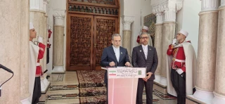 وزير الخارجية الايراني يشيد بموقف الجزائر الداعم لغزة