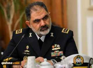 قائد البحرية الإيرانية: العدو يسعى لمواجهة مباشرة في البحر، لكننا سنغرقه في البحر مثل آل فرعون