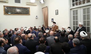 رهبر انقلاب در دیدار جمعی از مسئولان ارشد سه قوه: پرهیز از خوش‌بینی و بدبینی افراطی به نتایج گفت‌وگوهای عمان/ جنایات باند تبهکار صهیونی شقاوت فوق‌العاده‌ای می‌خواهد که این گروه از آن برخوردار است