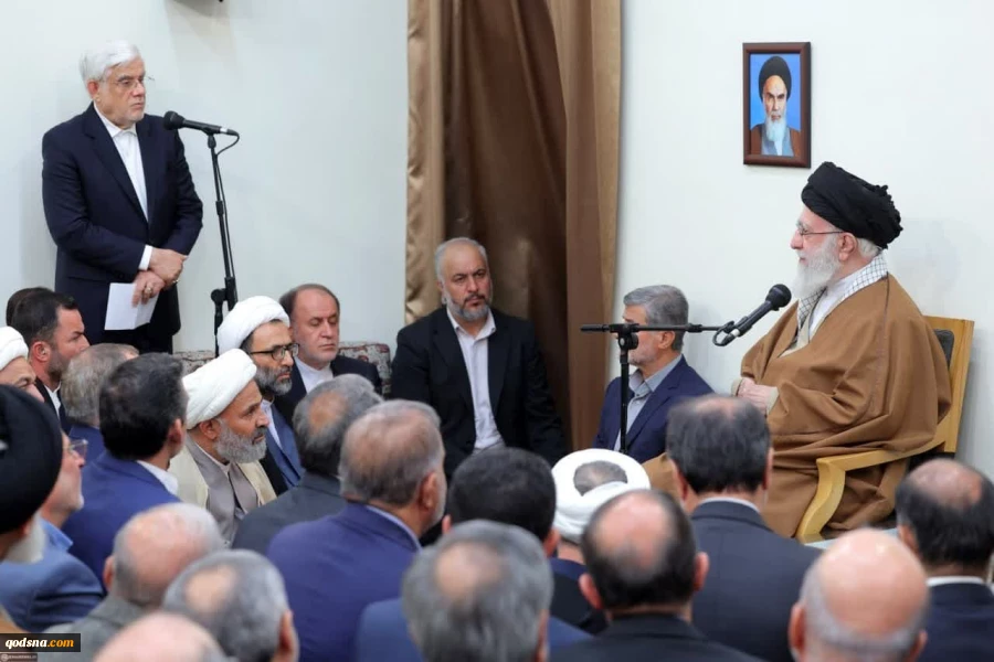 تصاویر دیدار جمعی از مسئولان ارشد سه قوه با رهبر معظم  انقلاب 2