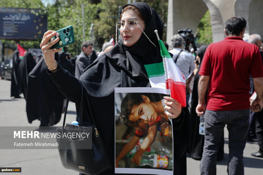 طلاب جامعة طهران يتظاهرون دعماً لشعب غزة المظلوم 7