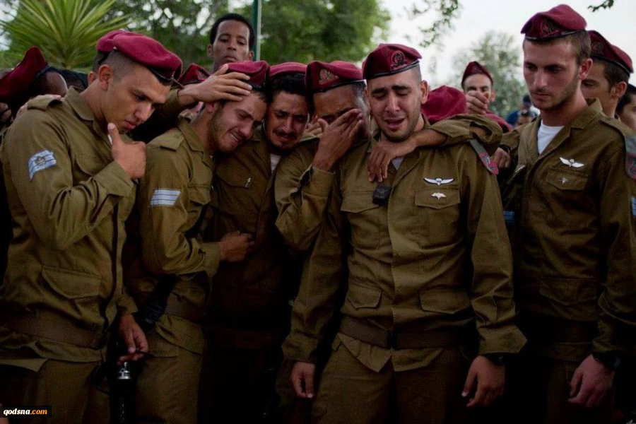انهيار داخلي

رفض الخدمة والتفكك الداخلي يعصف بالاحتلال ! 2
