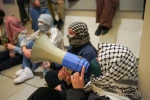 دانشجویان دانشگاه هنر و دانشگاه فنی برلین، در اعتراض به نسل‌کشی و محاصره غزه از سوی رژیم صهیونیستی کلاس ها را تعطیل و تحصن کردند 2