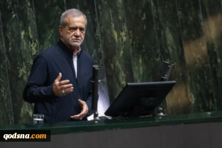 پزشکیان: هر قهرمانی که پرچم از دستش بیفتد صدها قهرمان دیگر  پرچم را به دست خواهند گرفت / مردم ایران در برابر هر تجاوزی با قدرت می ایستد