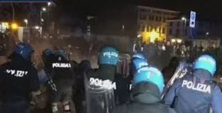 درگیری پلیس ایتالیا با حامیان فلسطین؛ هواداران ایتالیایی هنگام پخش سرود رژیم جعلی هو کردند