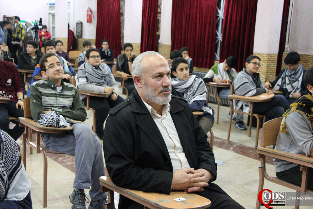 نمایشگاه دانش اموزی انتفاضه فلسطین 11