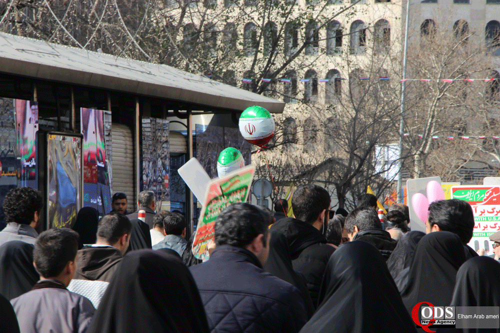 طهران..مسيرات مليونية احتفالا بذكري انتصار الثورة الإسلامية في إيران 16