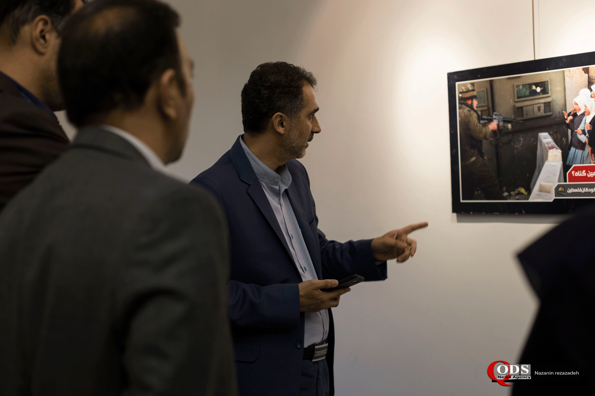افتتاحیه نمایشگاه عکس به کدامین گناه 12